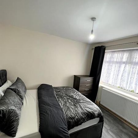 Luxury 3 Bed 3 Bedroom House Harborne Birmingham Kültér fotó