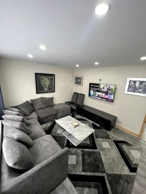 Luxury 3 Bed 3 Bedroom House Harborne Birmingham Kültér fotó